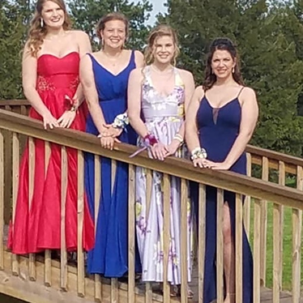 Prom Dress - Picture 6 of 7